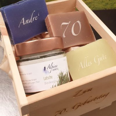 Personalisiertes Zirbenkistl zum Geburtstag